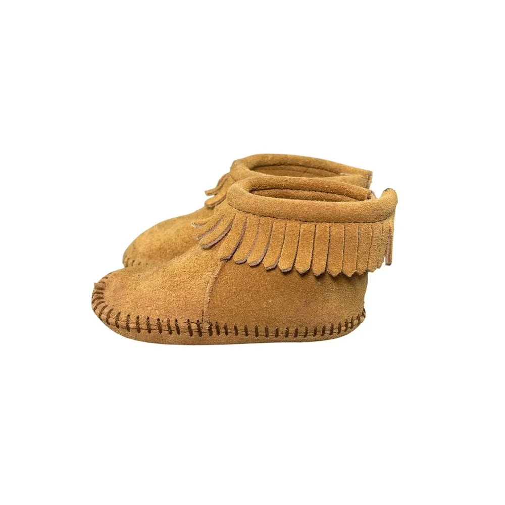Minnetonka adorable moccasin
